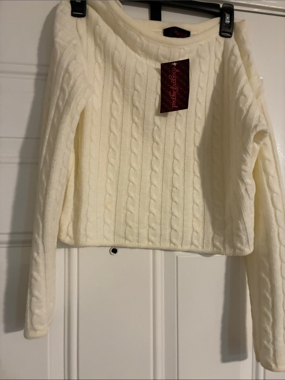 Cable-Knit Cream Womenโs Sweater